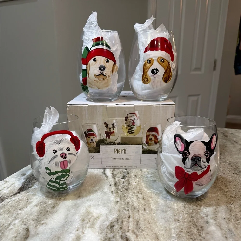 PIER 1 Holiday Christmas Festive Dogs Hand Painted Stemless Wine Glass Set/4 NEW